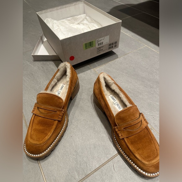 Jimmy Choo Deanna Shearling-Lined Suede Loafers - Picture 4 of 8
